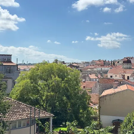 Flowers Pula, Center Lägenhet Pula