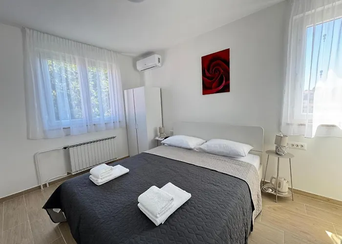 Appartement Flowers Pula, Center