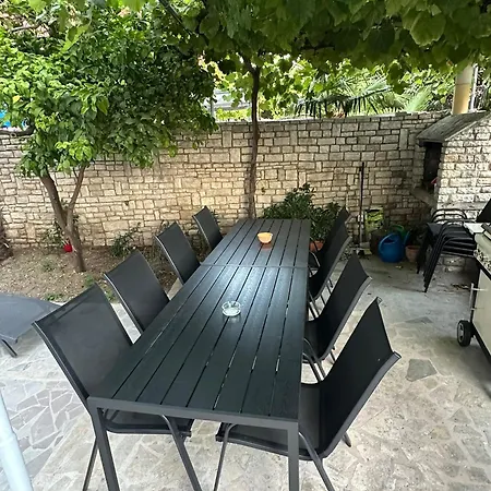 Apartament Flowers Pula, Center