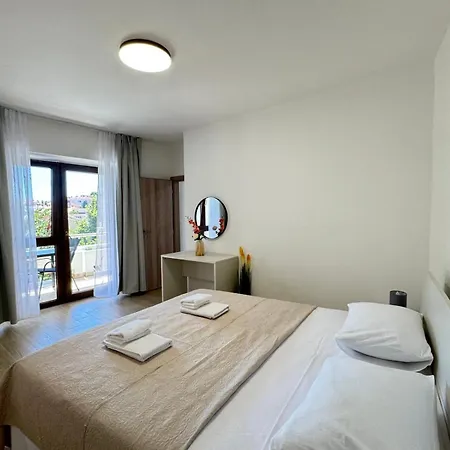 Apartament Flowers Pula, Center