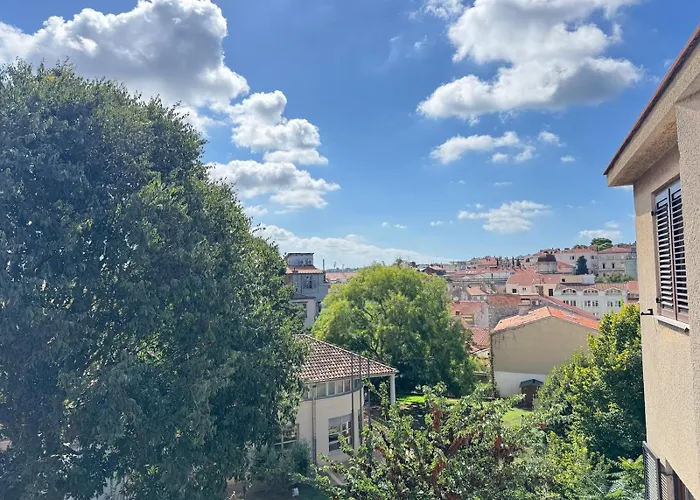 Flowers Pula, Center Apartament Pula