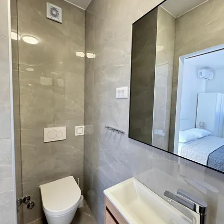 Flowers Pula, Center דירה *